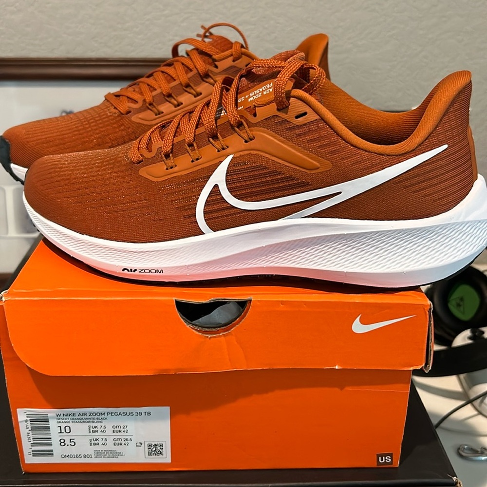 Nike women air zoom Pegasus 39 TB